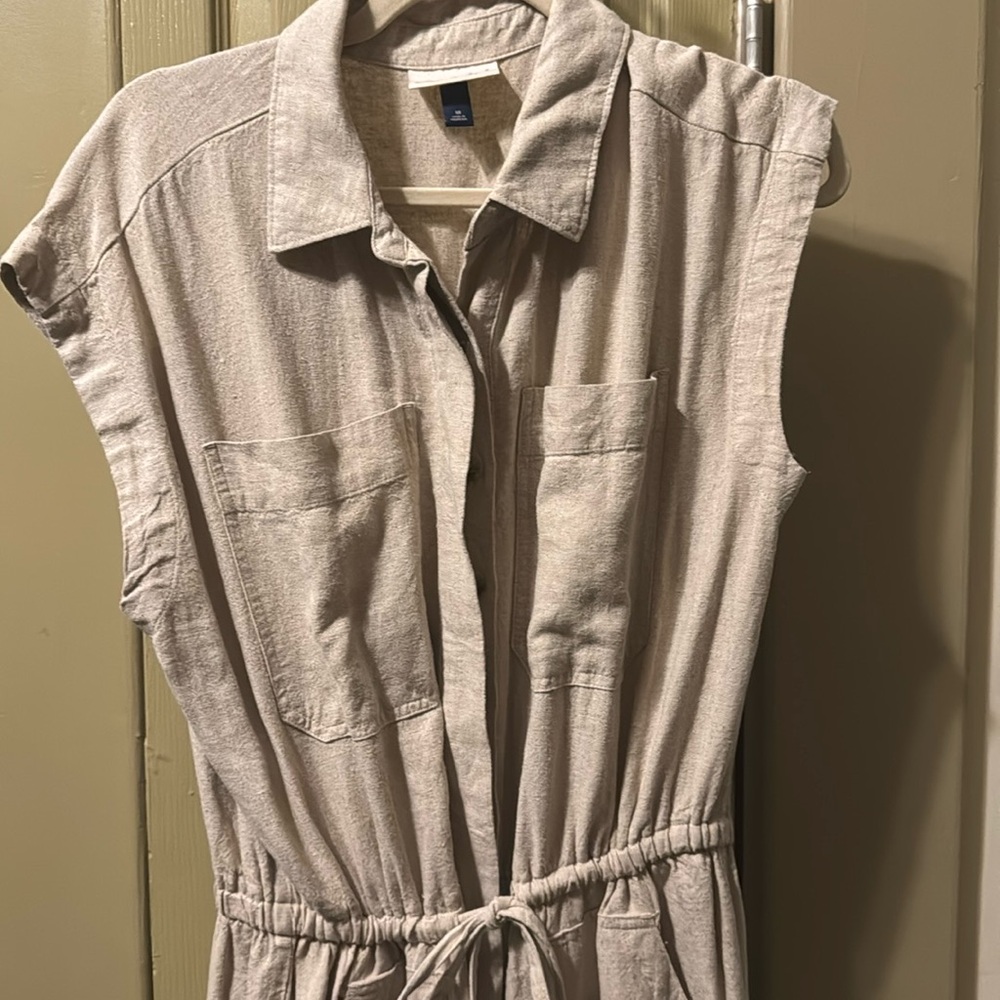 Romper/ jumpsuit